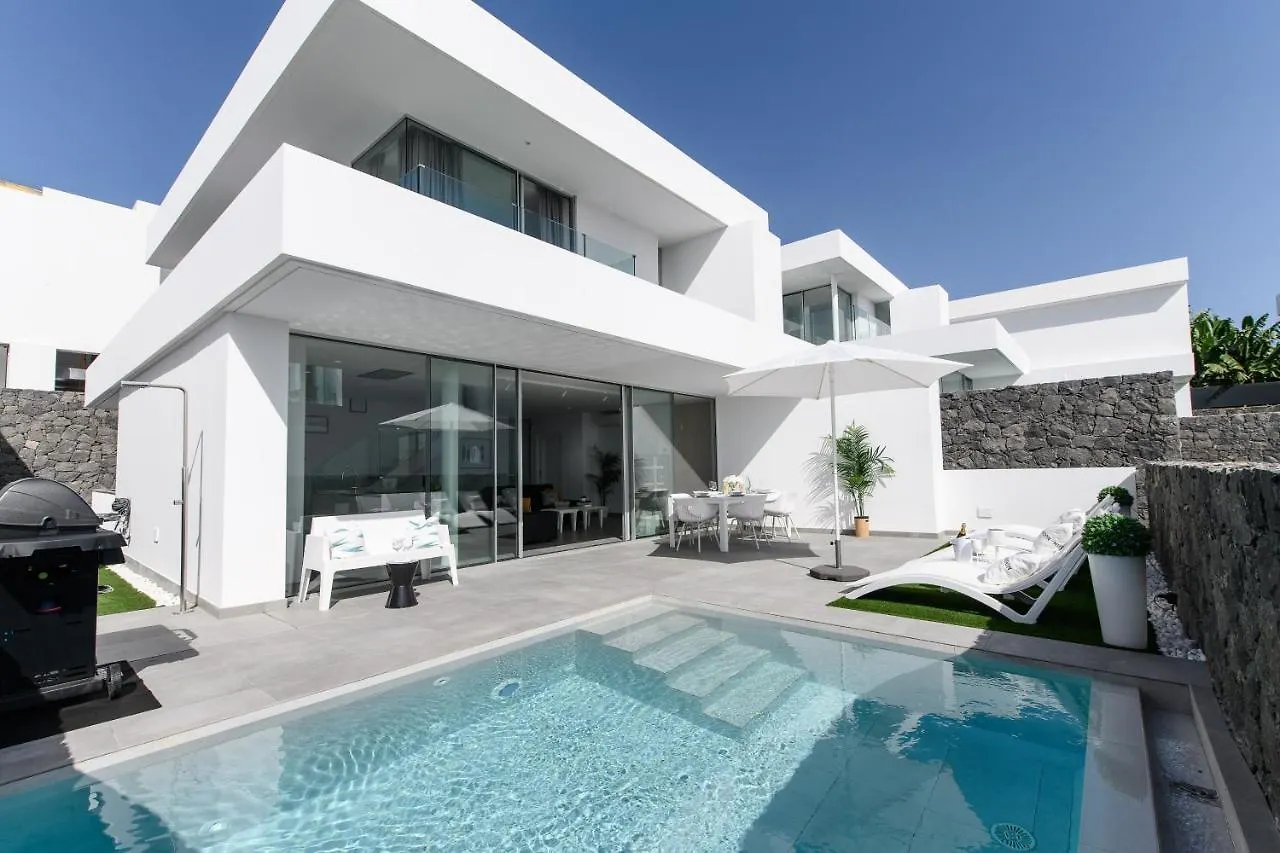 Villa Moada Ocean Breeze كالاو سالفاجي