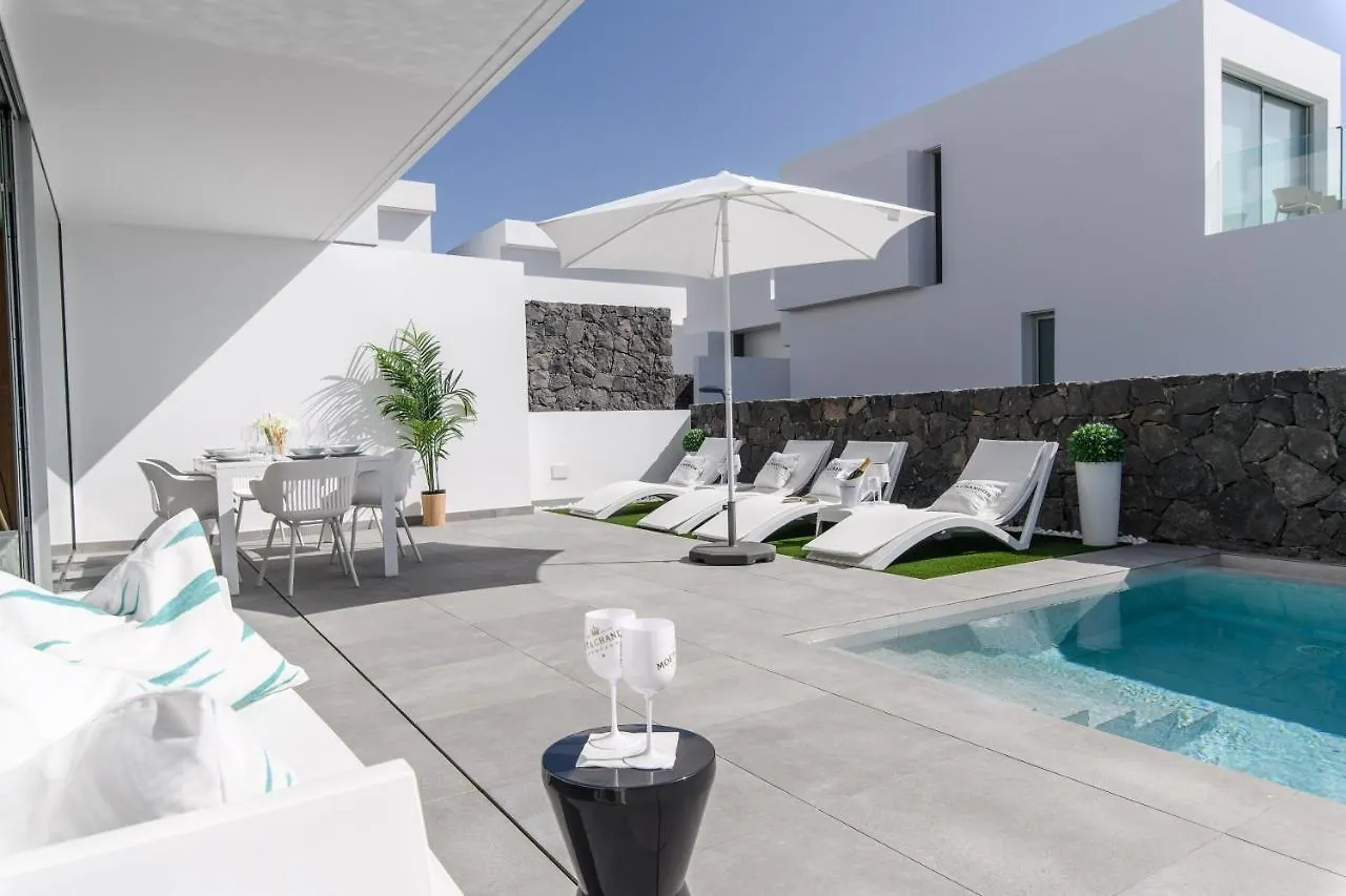 Villa Moada Ocean Breeze كالاو سالفاجي